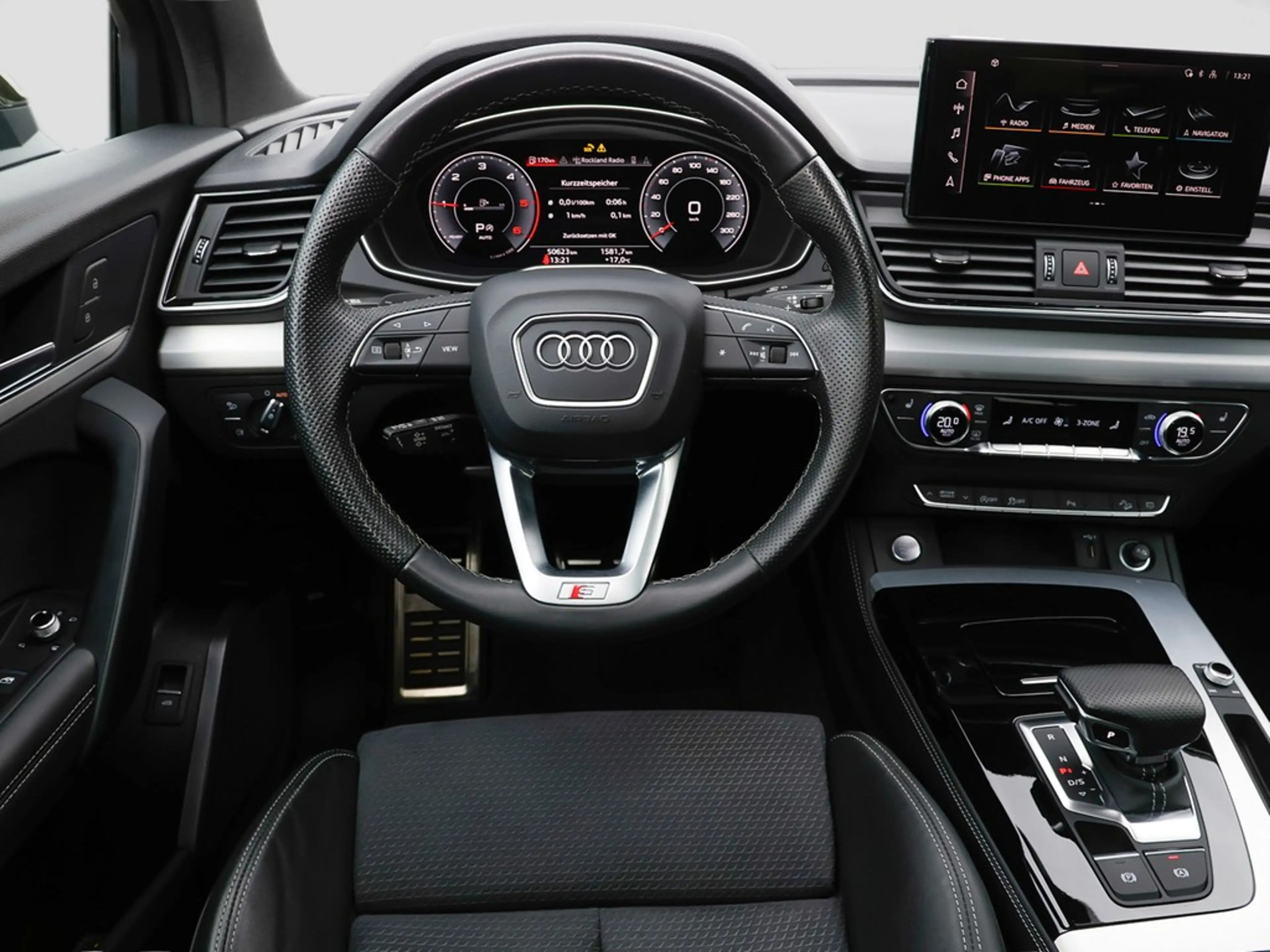 Audi Q5 40 TDI S line competition + Panorama AHK ACC — photo 17