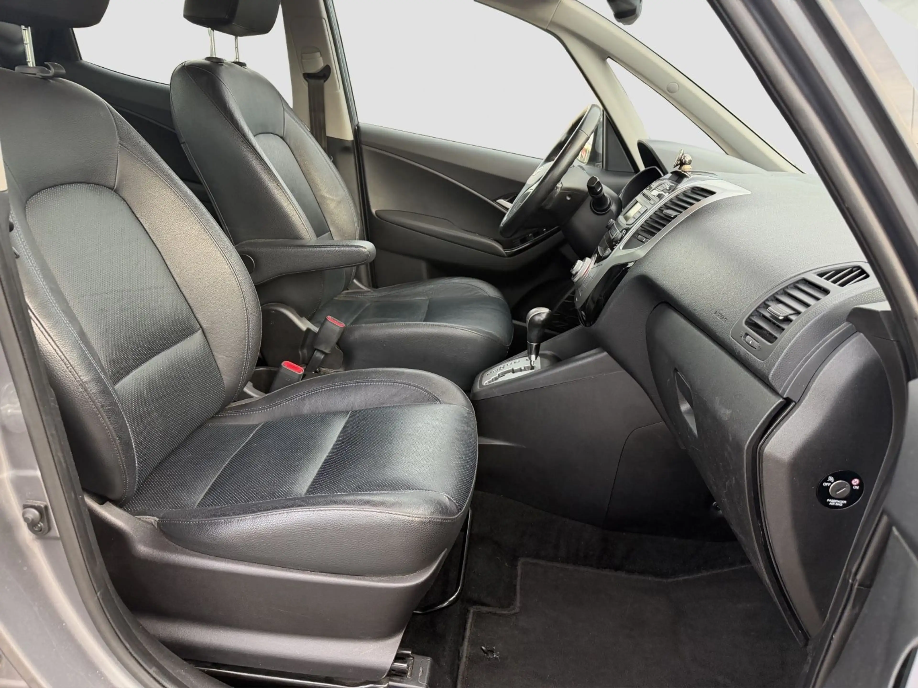 Hyundai iX20 Style/Automatik/Scheckheft/Sitzheiz./Klimaa — photo 12