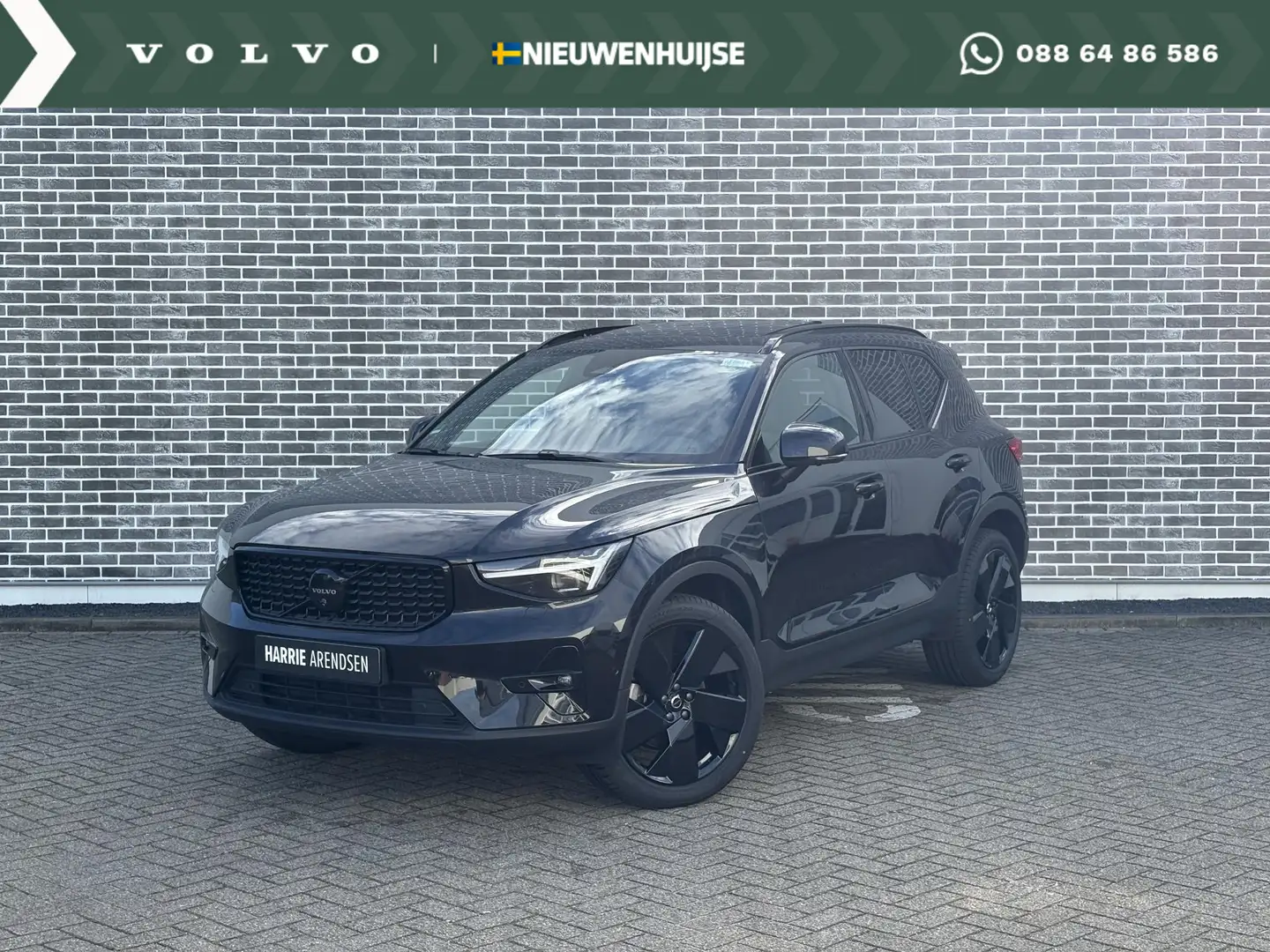 Volvo XC40 2.0 B3 Plus Black Edition | Panoramadak | Pixel LE Noir - 1