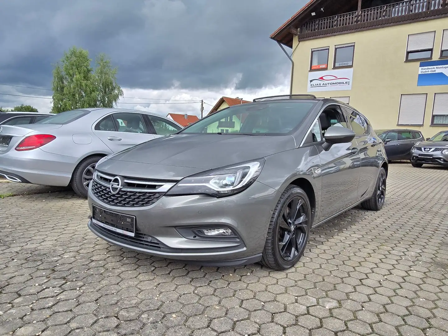 Opel Astra K Lim. 5-trg. Innovation Start/Stop Grau - 1