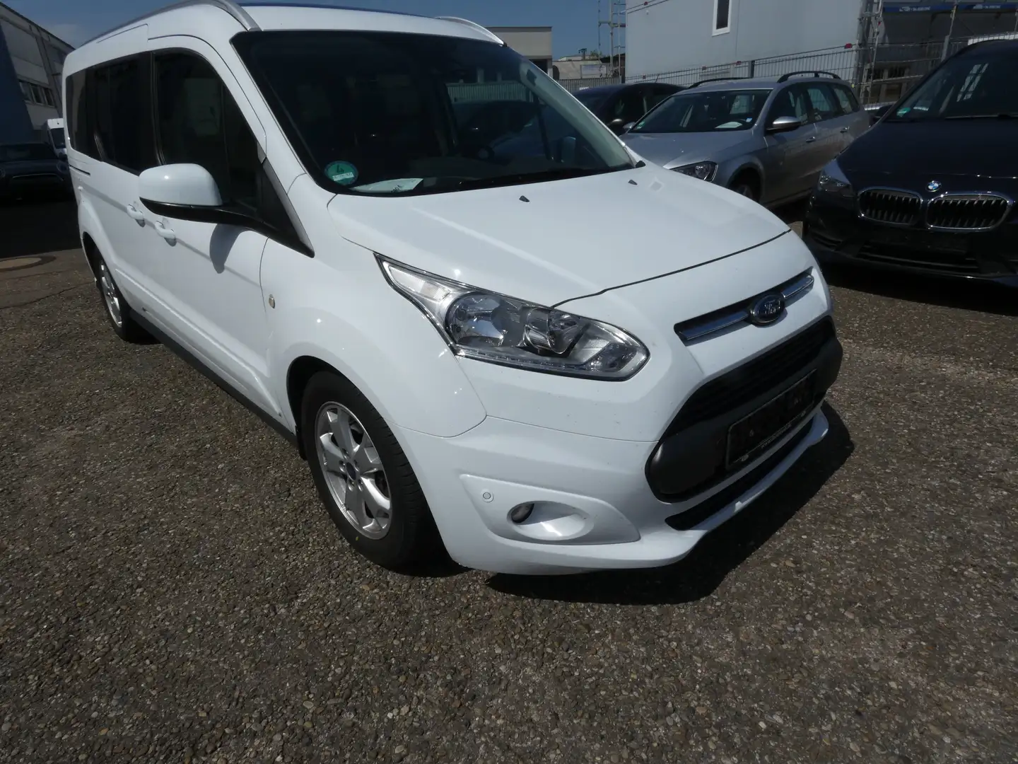 Ford Tourneo Connect Grand 1.5 TDCi Aut. Start/Stop Titanium"7 Sitze" Weiß - 1