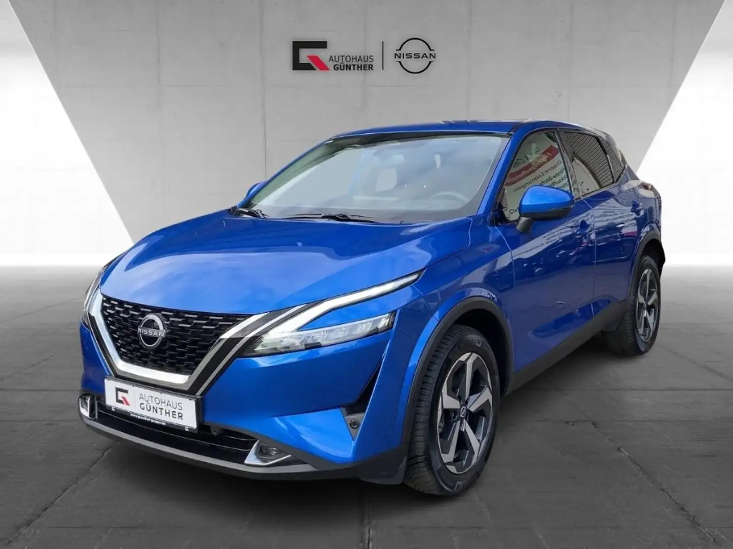 Nissan Qashqai N-Connecta 1.3 MHEV Xtronic Winter Techn. Bleu - 1