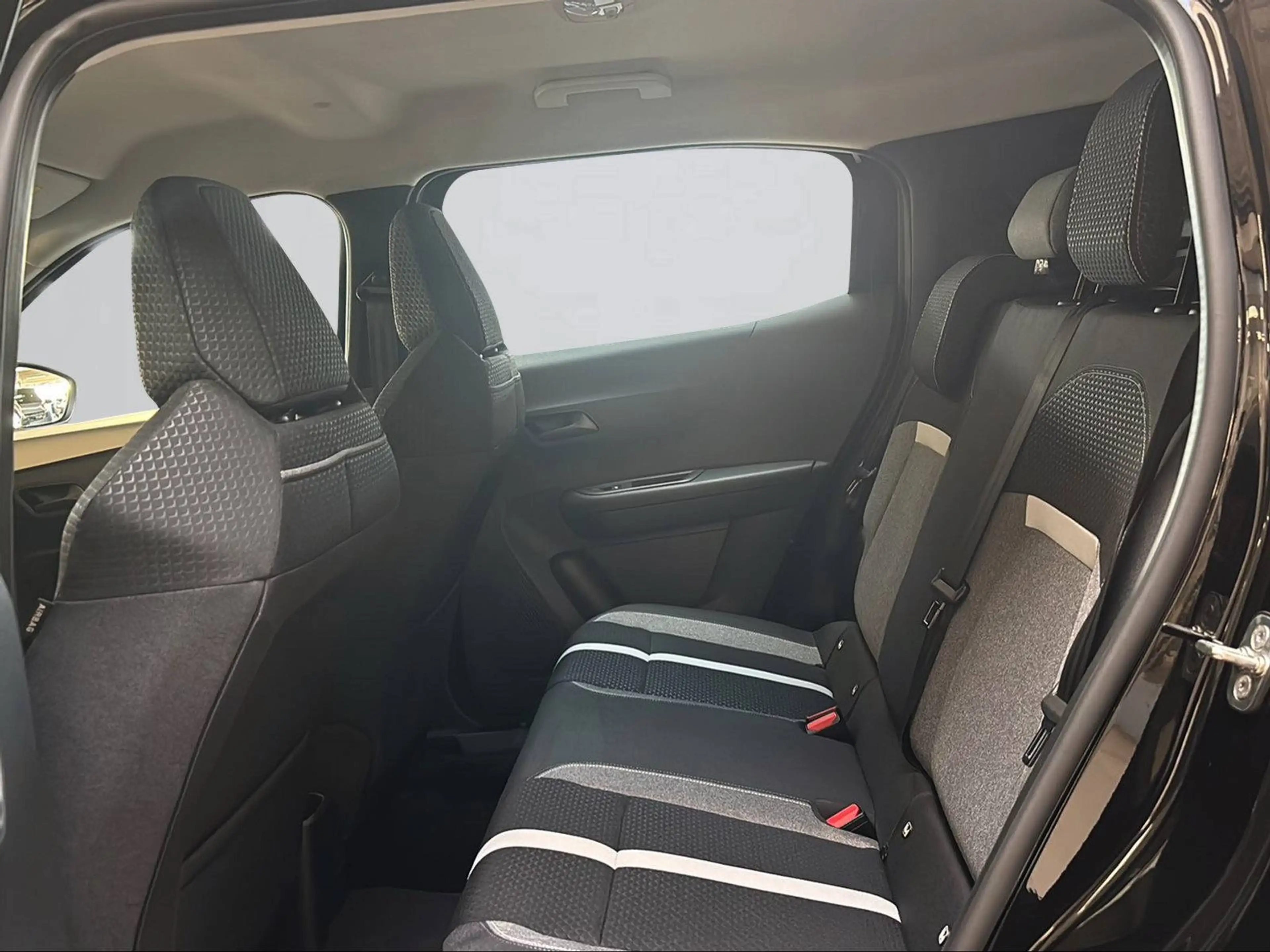 Opel Frontera Edition 110PS AUT inkl. Allwetter, Sitz- & Lenkradheizung — photo 10