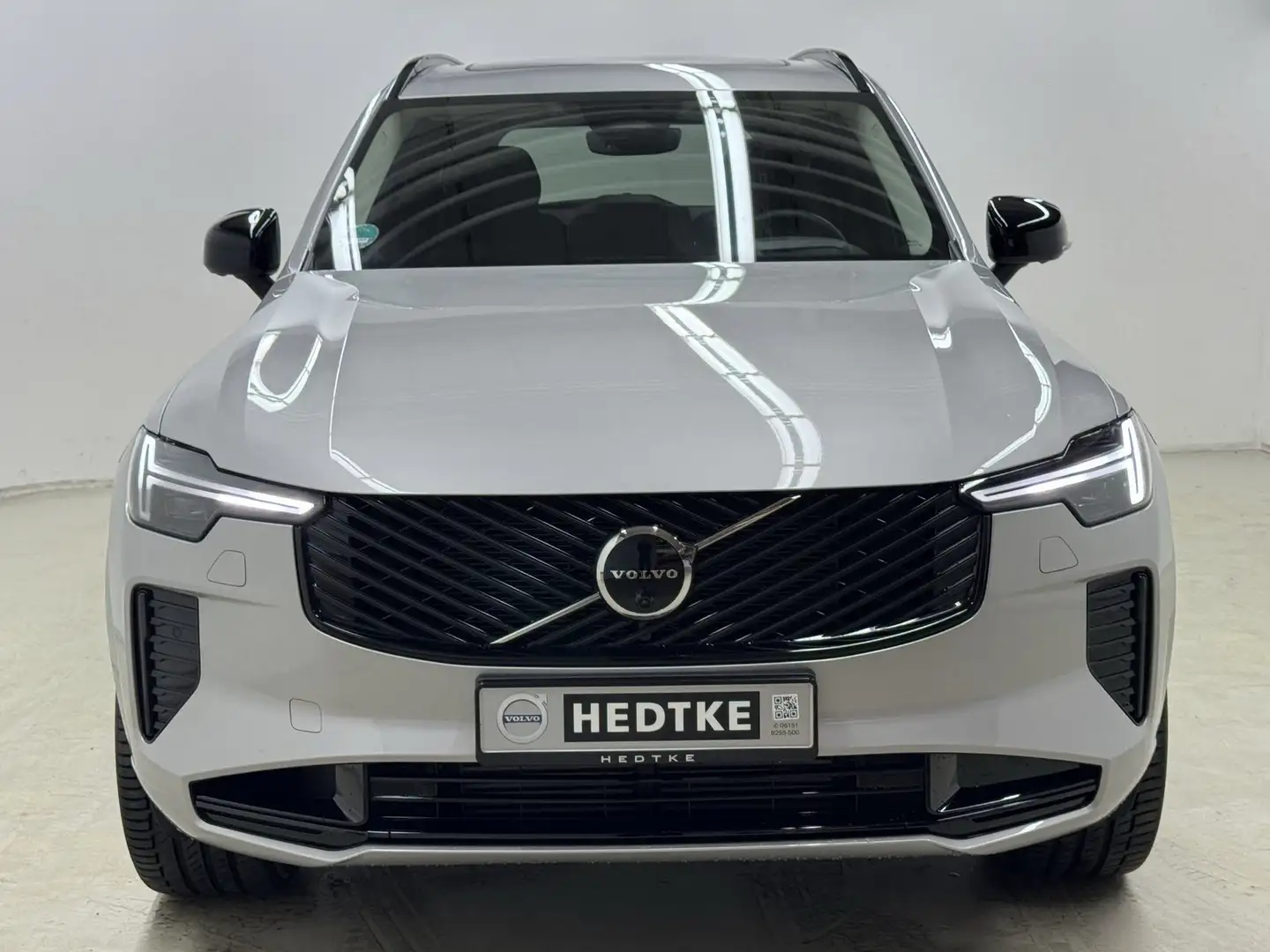 Volvo XC90 T8 AWD Plug-in Hybrid Ultra Dark 21"+PANO Srebrny - 2