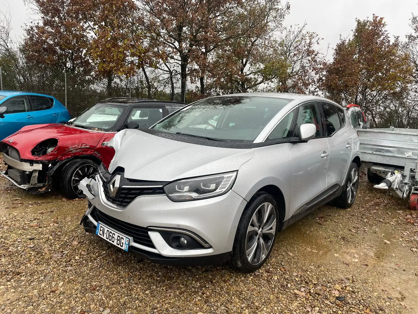 Renault Scenic IV 1.5 DCi 160 EDC6 Intens / EN066 Gris - 2