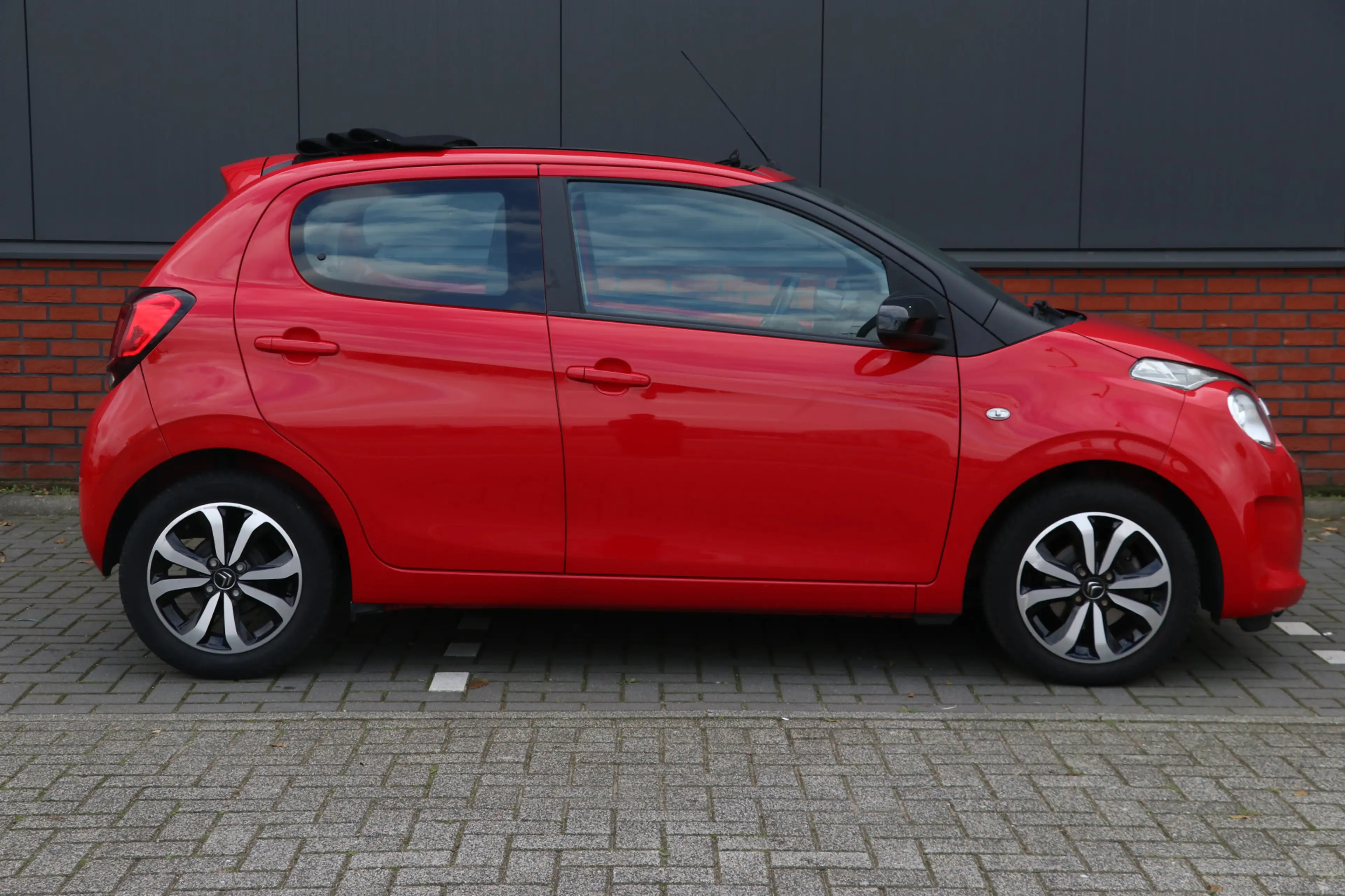 Citroen C1 1.0 VTi Airscape Shine automaat | open dak | — photo 3