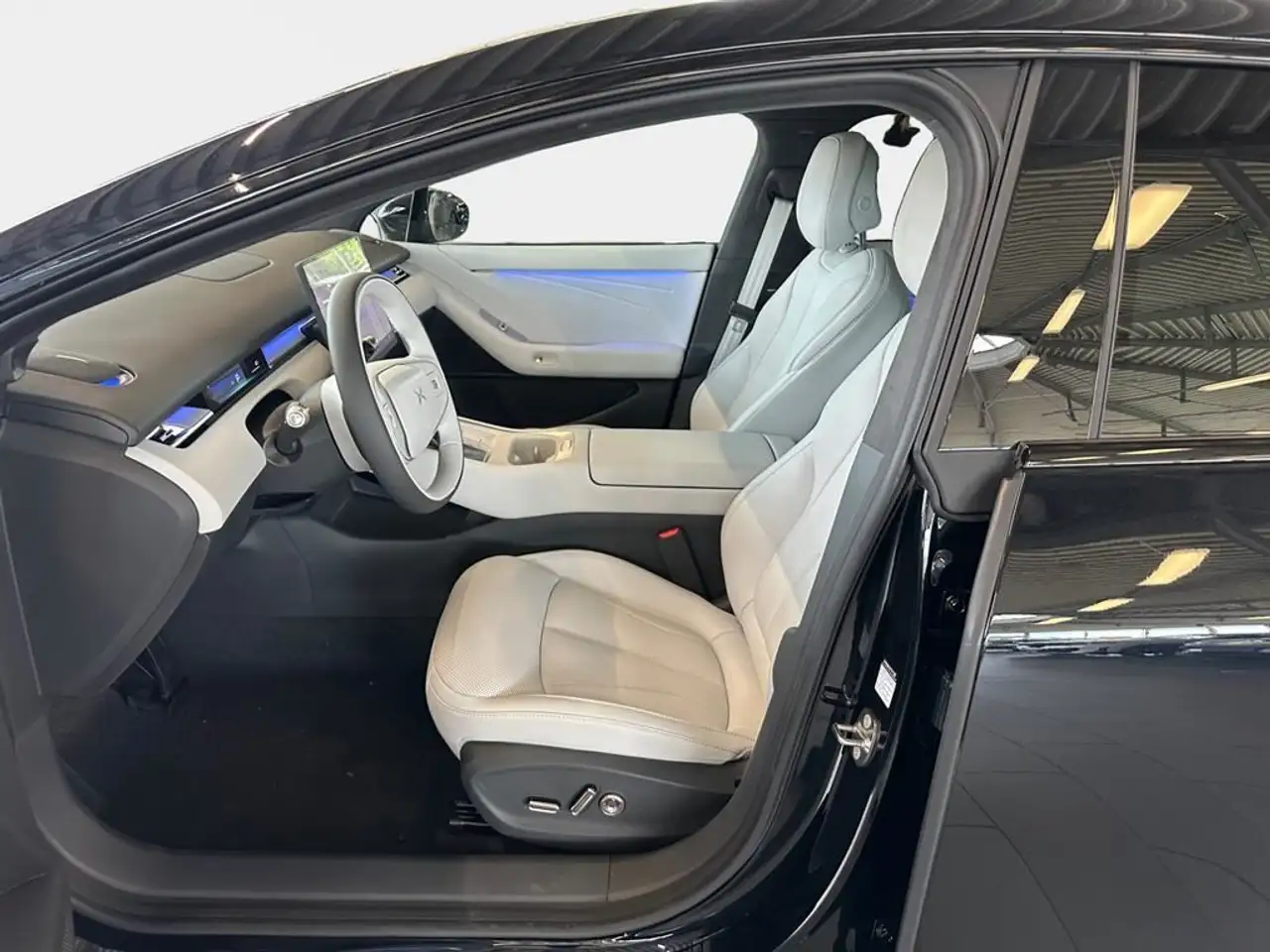XPENG P7