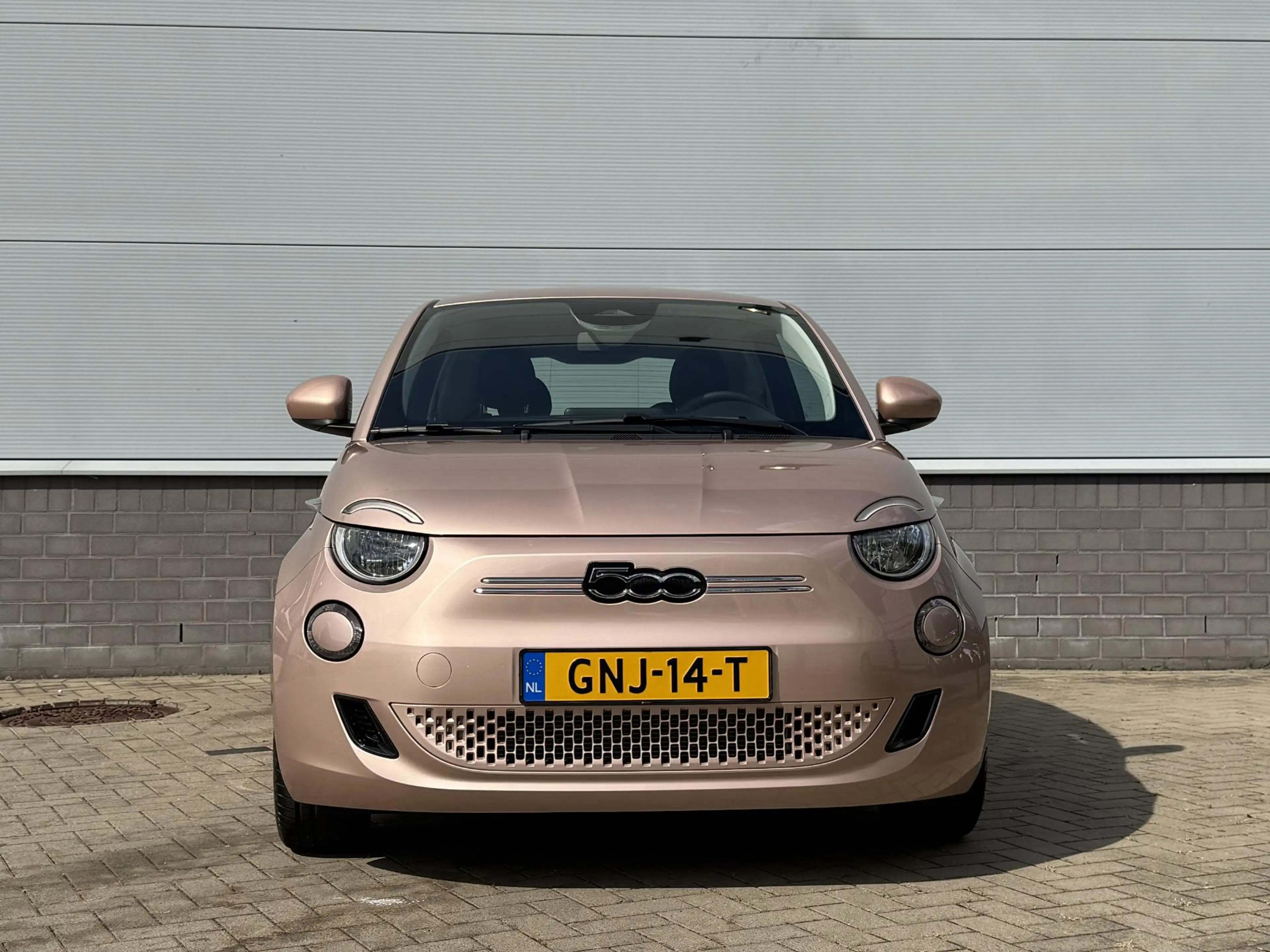 Fiat 500 Urban 42 kWh | 1e Eigenaar | Camera | Cruise Contr — photo 2