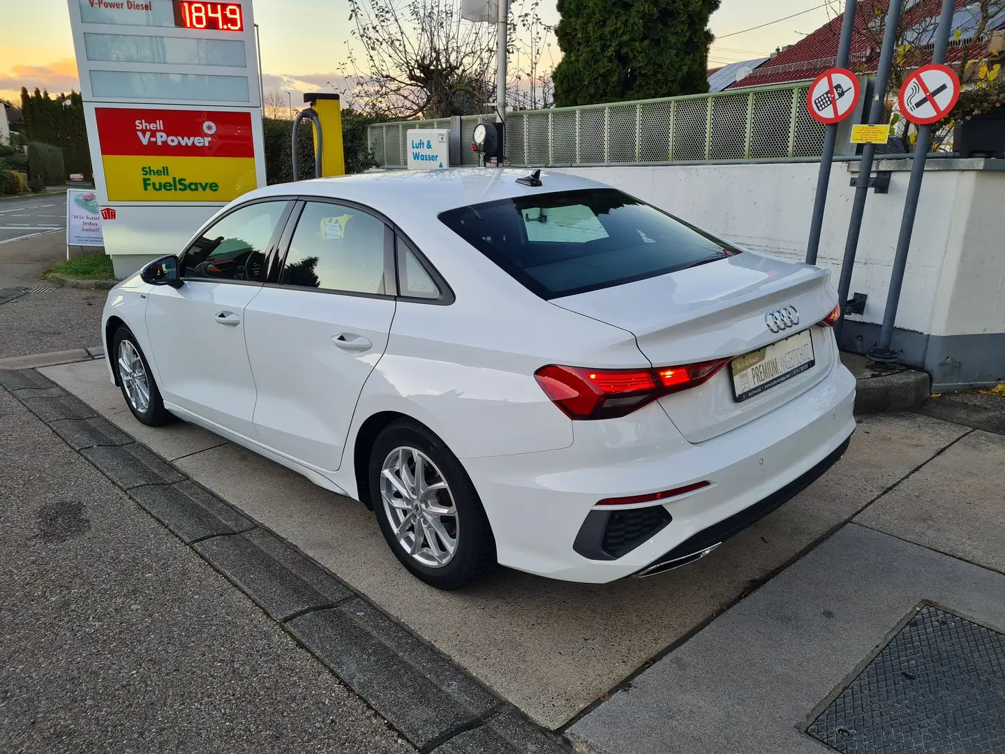 Audi A3 30*TDI*S-LINE*KAM*AHK*STHZ*VIRTCOC* Blanc - 2