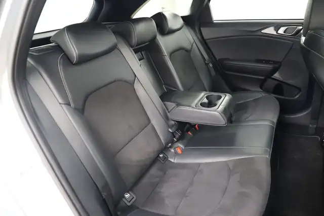 Kia Ceed view 12