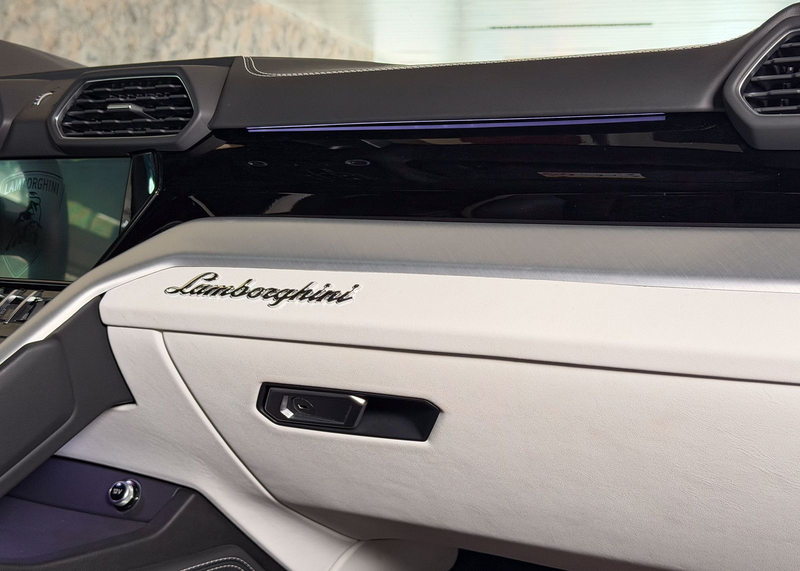 Lamborghini Urus S ACC ANIMA HU PANO SOFTCLOSE 1.HAND MWST — photo 37