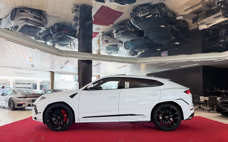 Lamborghini Urus S ACC ANIMA HU PANO SOFTCLOSE 1.HAND MWST — photo 4