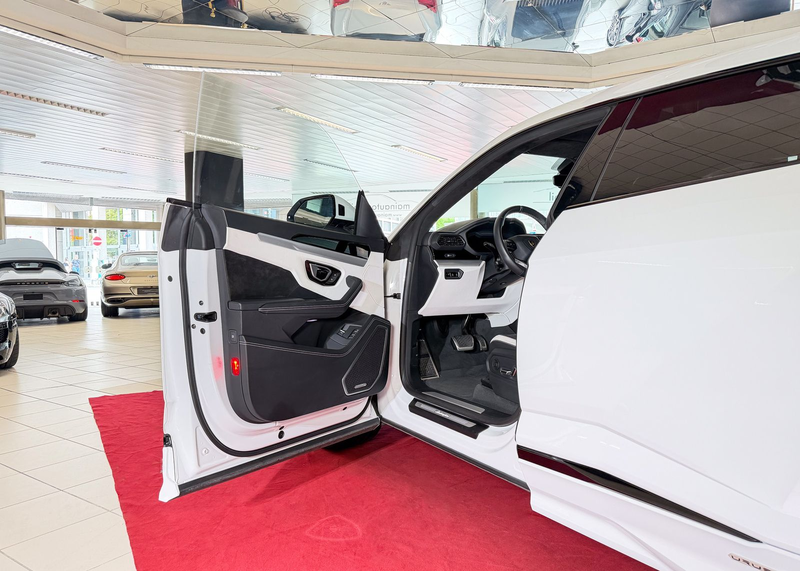 Lamborghini Urus S ACC ANIMA HU PANO SOFTCLOSE 1.HAND MWST — photo 18