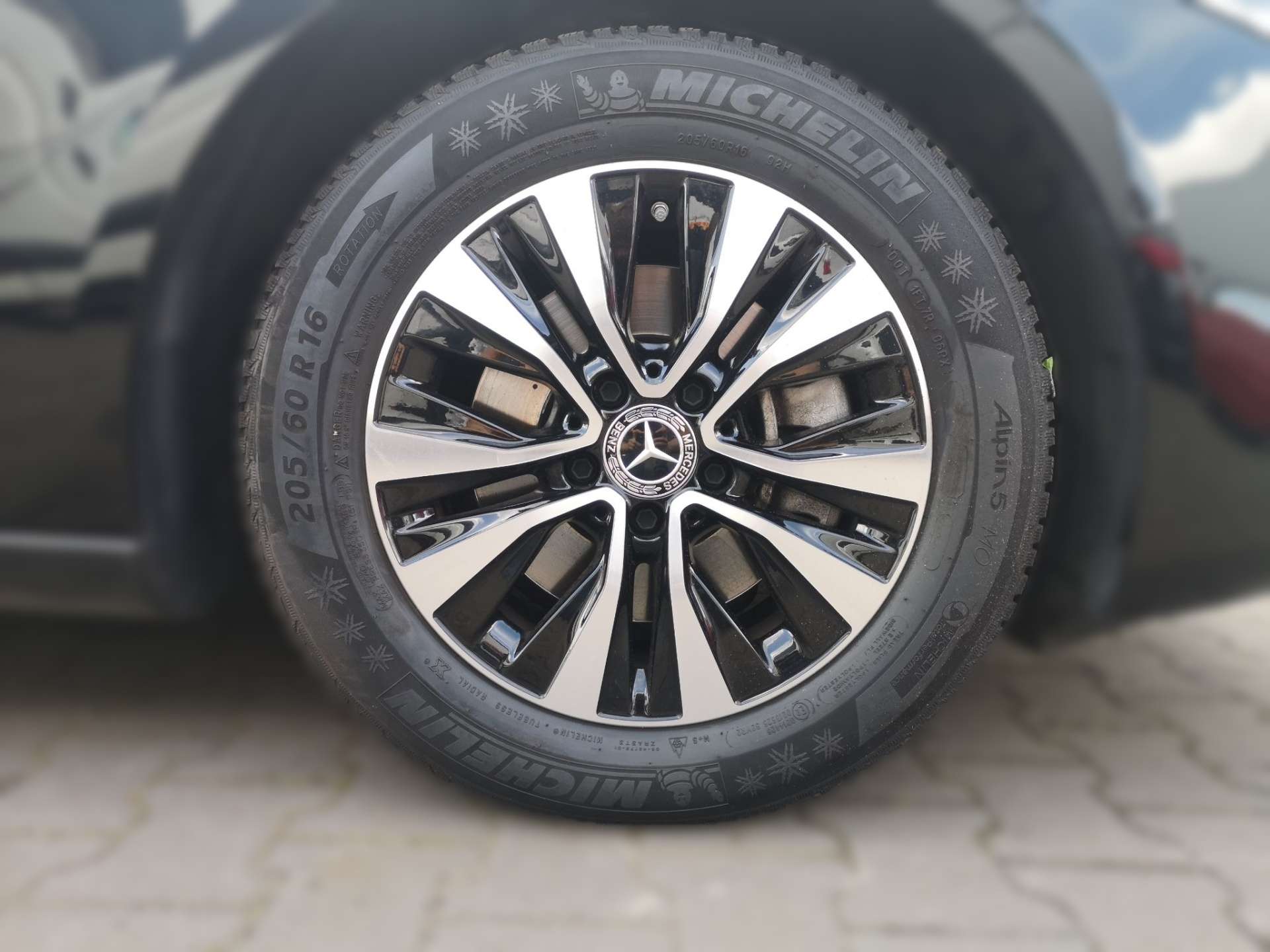 Mercedes-Benz A 180
