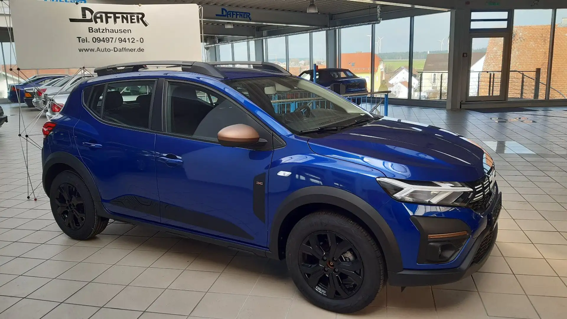 Dacia Sandero TCe 90 CVT Stepway (Automatik), SZHZG Blau - 2