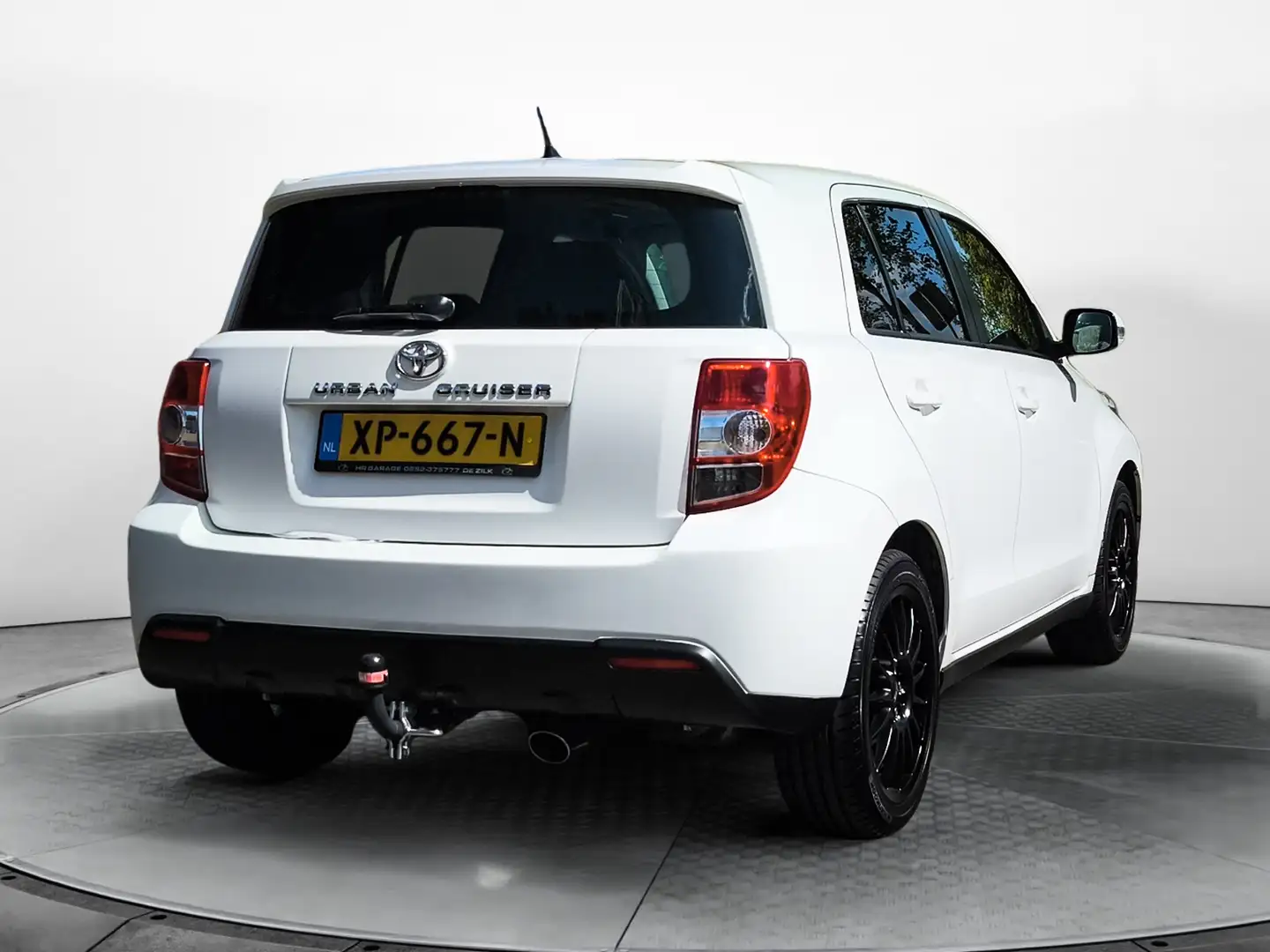 Toyota Urban Cruiser 1.3 VVT-i Aspiration (100 PK) 1e-Eig. & Keurig-Ond Blanco - 2