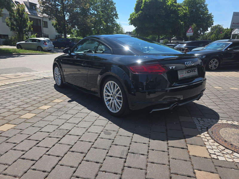 Audi TT Coupe 2.0 TFSI — photo 6