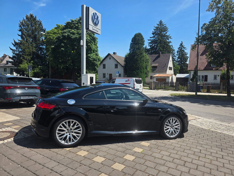 Audi TT Coupe 2.0 TFSI — photo 4