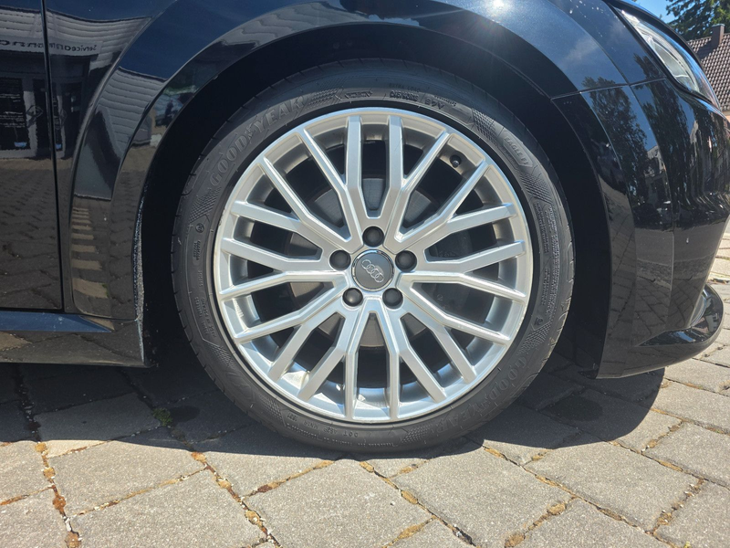 Audi TT Coupe 2.0 TFSI — photo 8