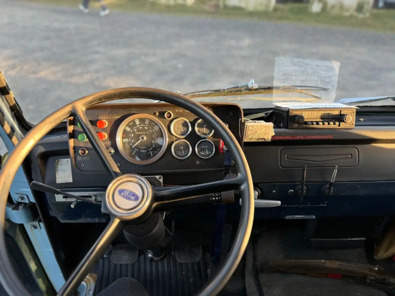 Ford D-500-HA Abschleppwagen im Originalzustand-Fährt, foto 10