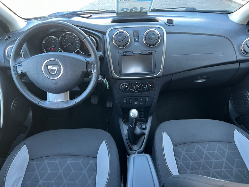 Dacia Sandero II Stepway Prestige — photo 10
