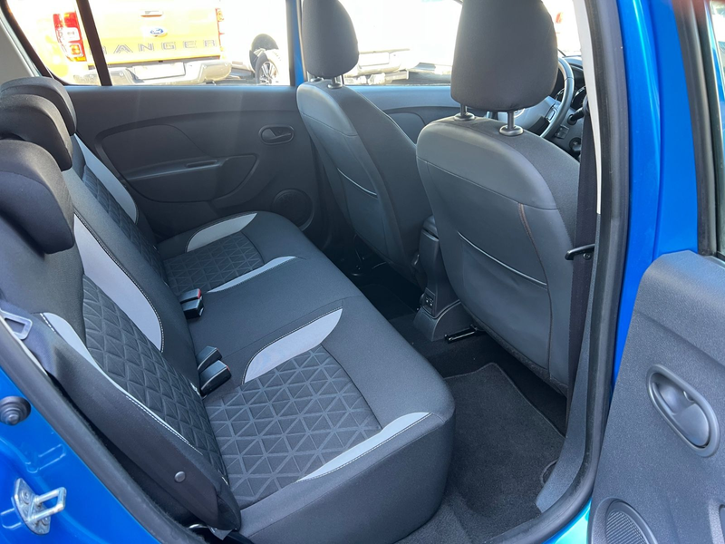 Dacia Sandero II Stepway Prestige — photo 15