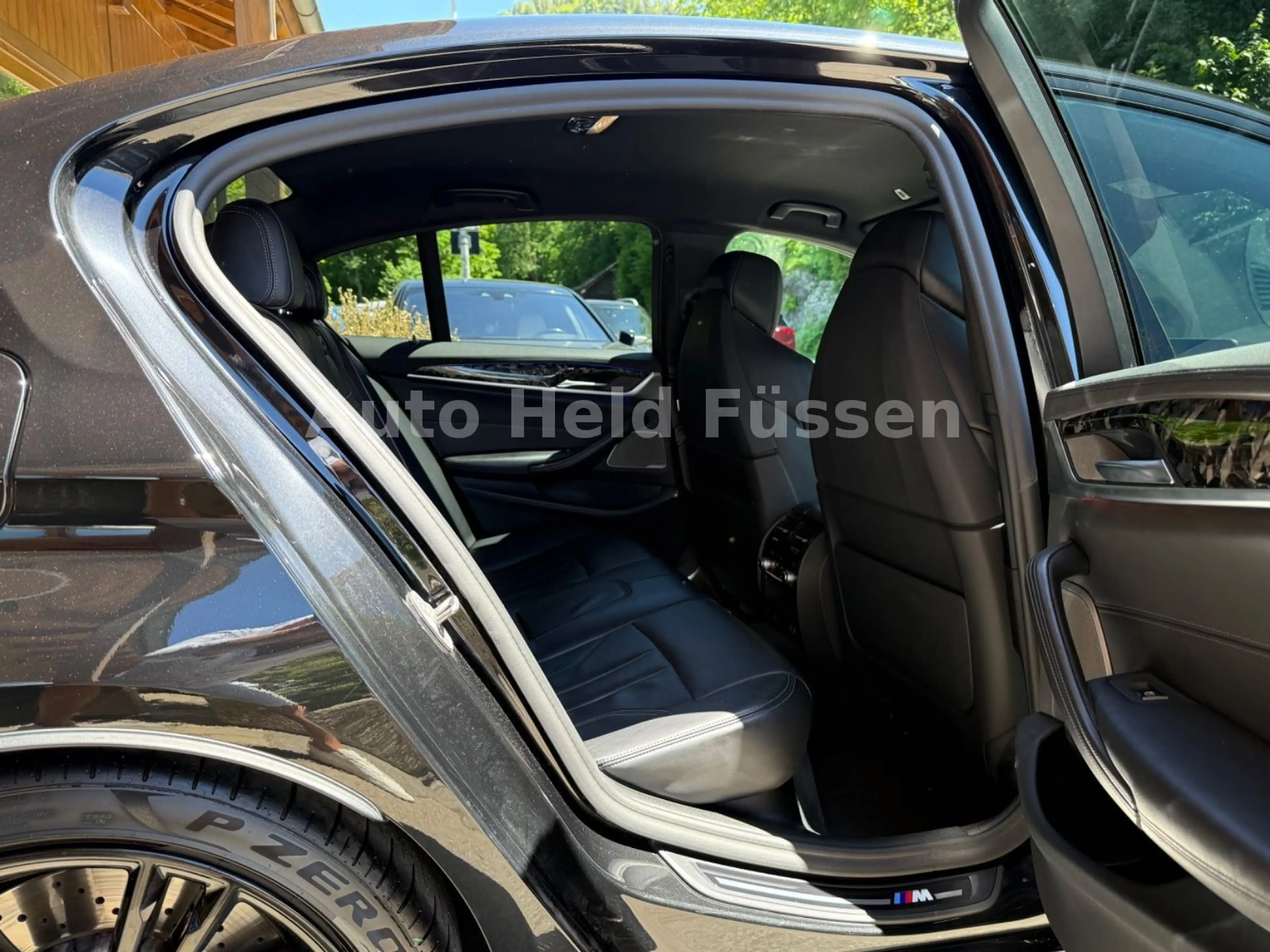 BMW M5 Competition DriversPackage Kam Distr. HUD H/K — photo 14