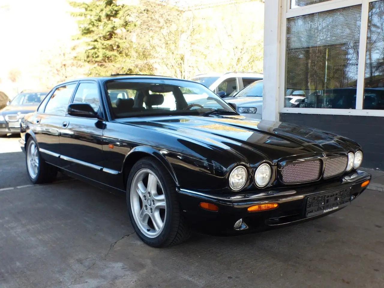 Jaguar XJ R 4.0 V8 Leder SDach 4xShz Memory 363 PS, foto 3