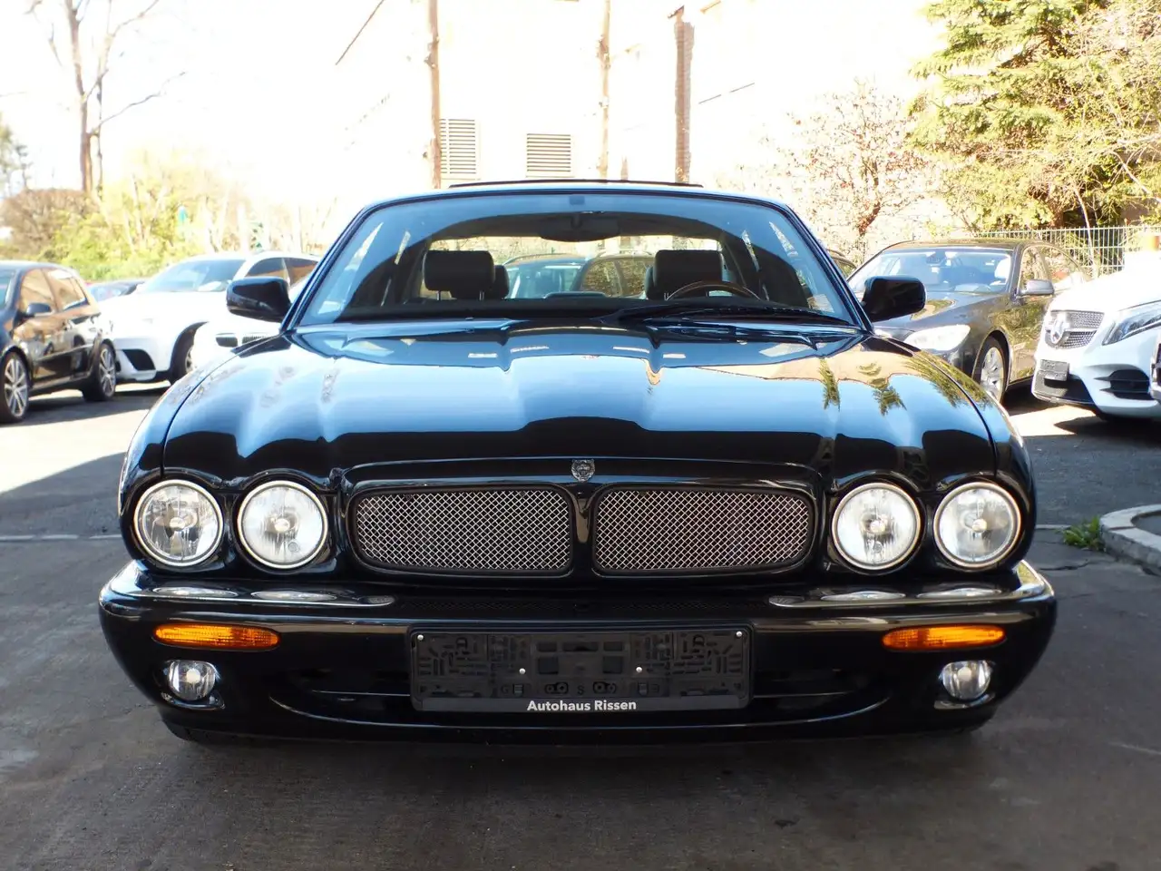 Jaguar XJ R 4.0 V8 Leder SDach 4xShz Memory 363 PS, foto 2