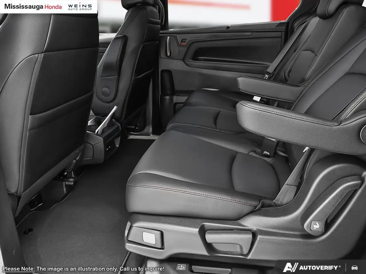 Honda Odyssey снимка Honda Odyssey