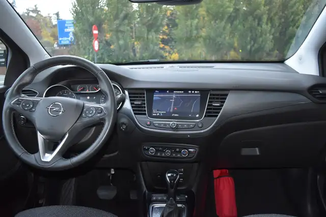 Opel Crossland view 7