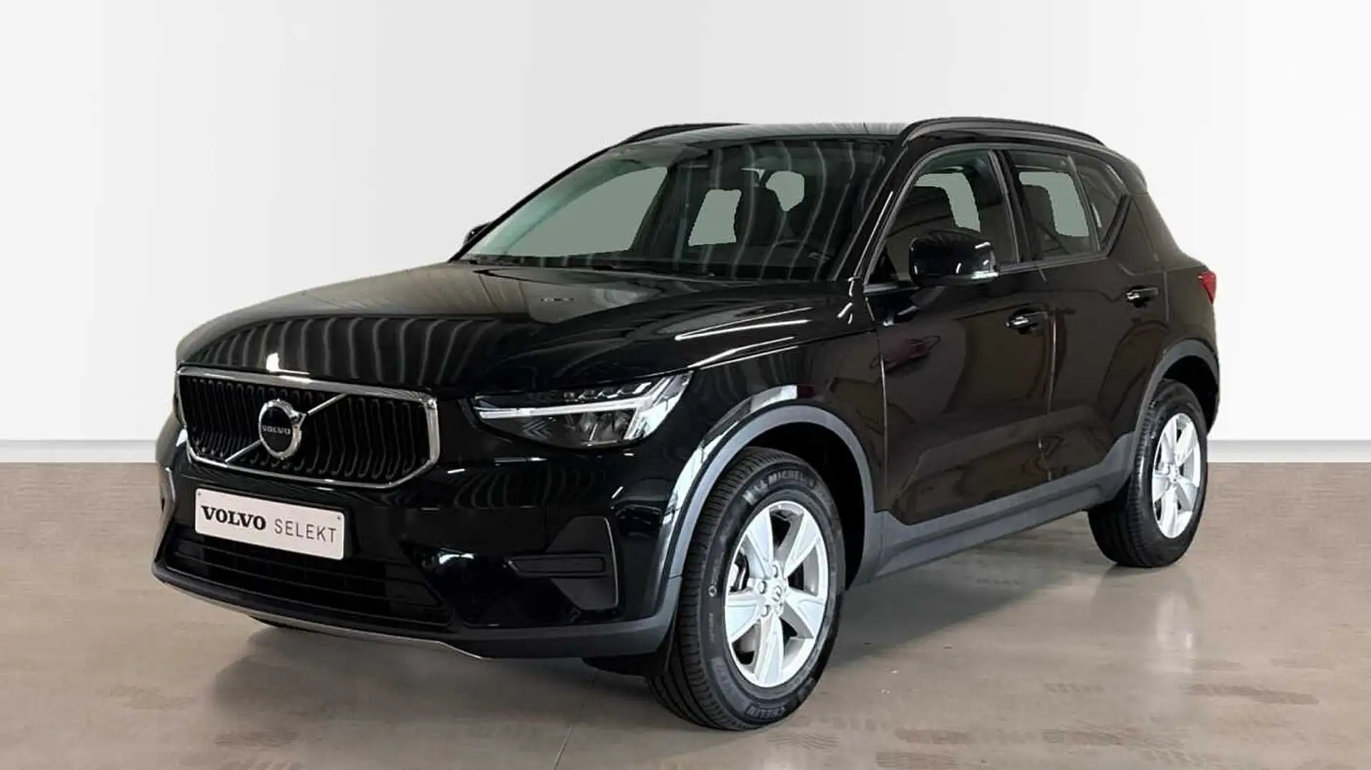 Volvo XC40 Essential B3 Mild hybride | Camera | Google Essent Noir - 1