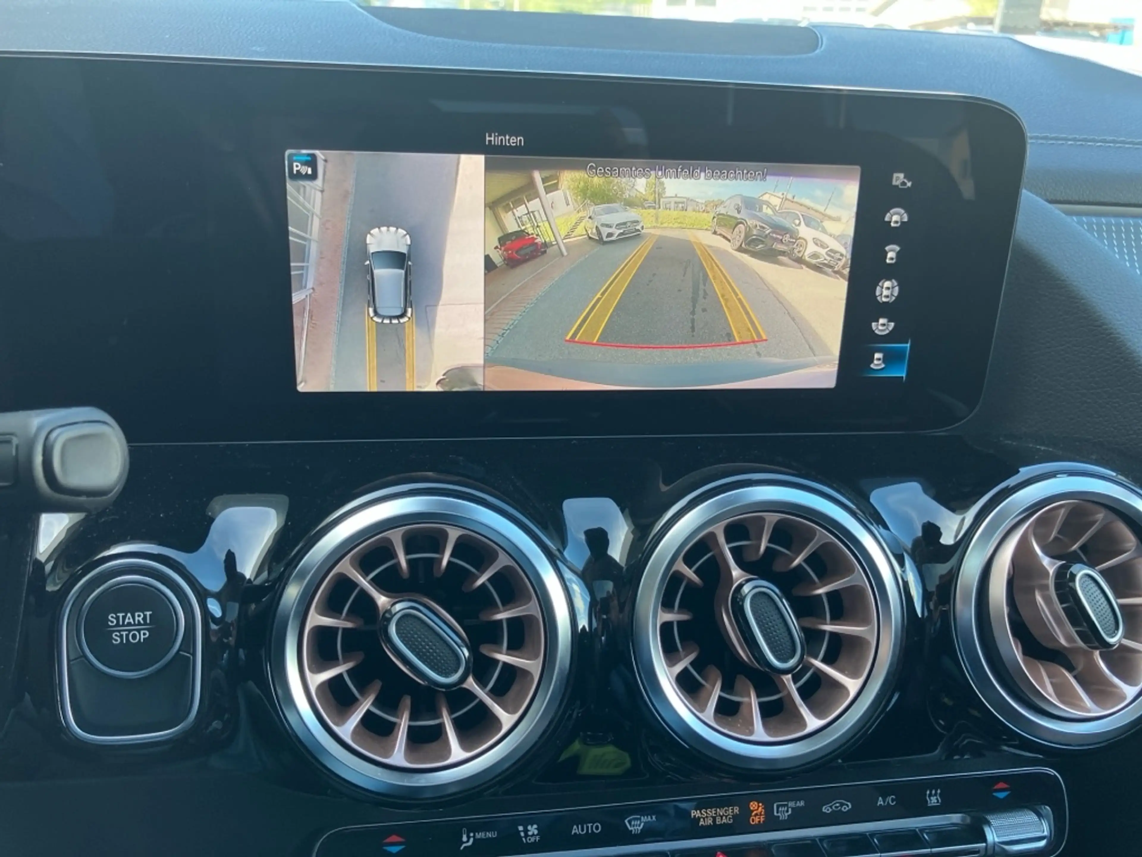 Mercedes-Benz EQA 350 4M Electric Art+Night+Pano+DISTR+KEYLESS — photo 14