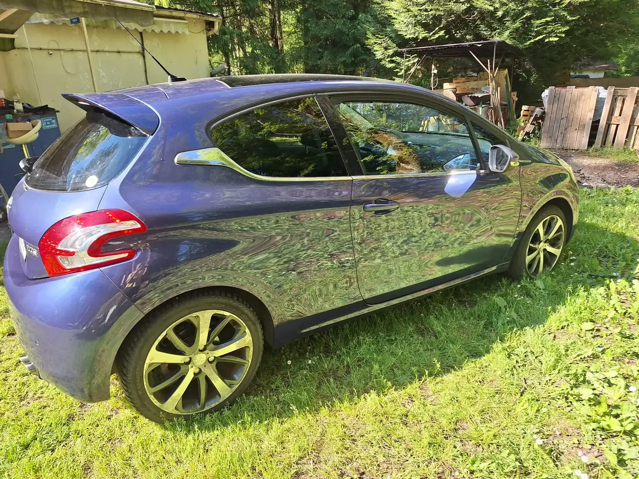 Peugeot 208 208 — photo 5