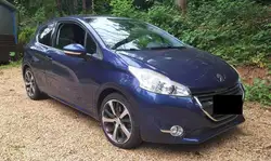 Peugeot 208 1.6 THP 155ch BVM6 Féline