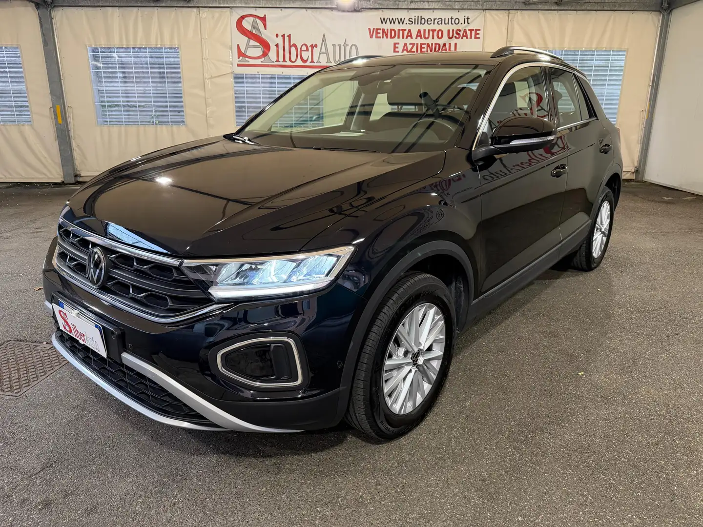 Volkswagen T-Roc 1.5 tsi Advanced DSG 150 CV Nero - 1