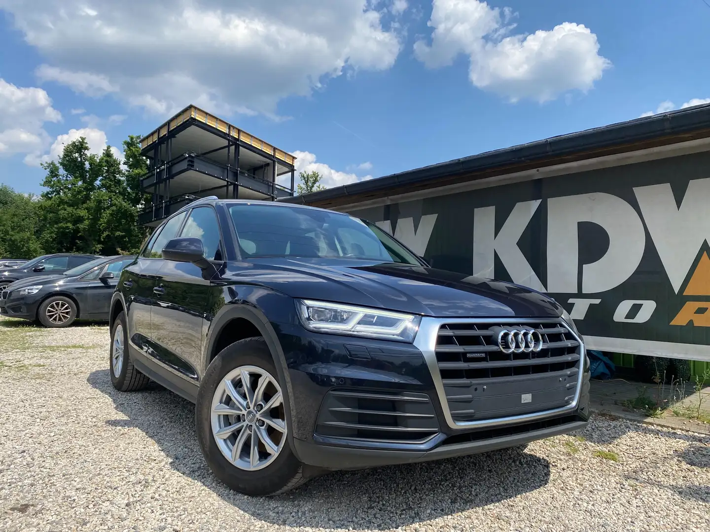 Audi Q5 35 TDi Quattro S tronic Blau - 1