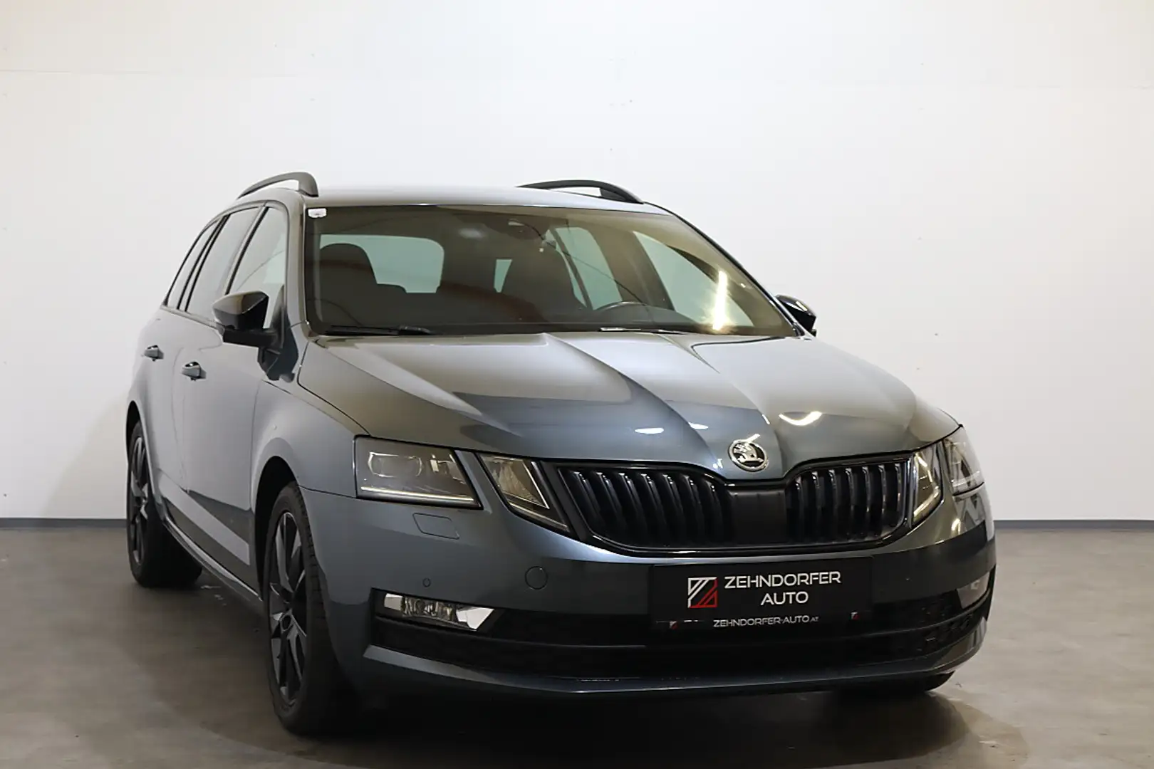 Skoda Octavia 2,0 TDI Style Limited DSG|Sportpaket *DYNAMIC*|... Grau - 1