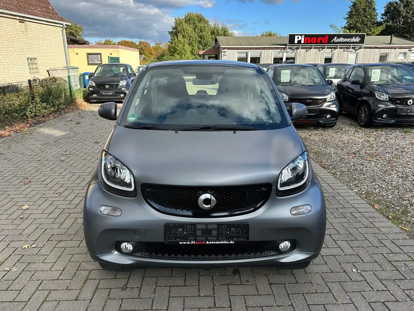 smart forTwo Prime SPORT-90PS-LED-NAVI-PANO-JBL-ALU Grau - 2