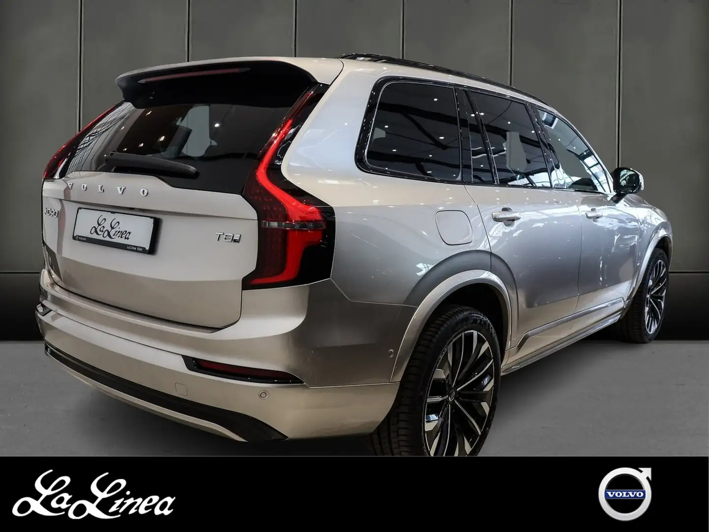 Volvo XC90 T8 Recharge AWD Ultra Dark NP:98.730,-/AKUSTIK/... Braun - 2