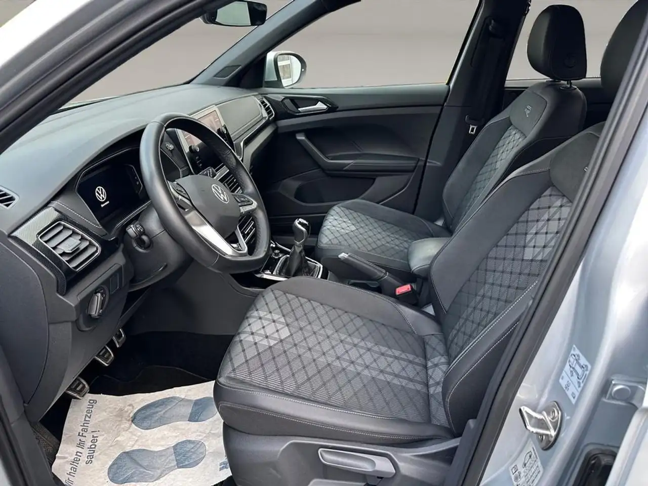 Volkswagen T-Cross T-Cross R-Line Business Premium 1.0 TSI 85 kW (116 ch) 6 vitesses manuel 15