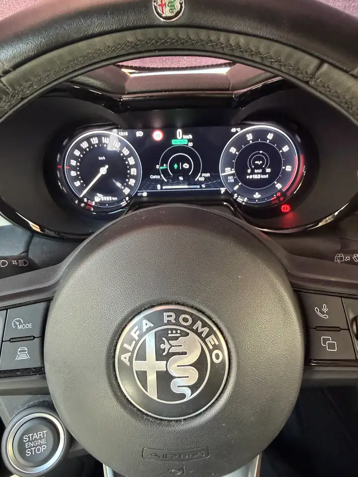 Alfa Romeo Tonale 2024