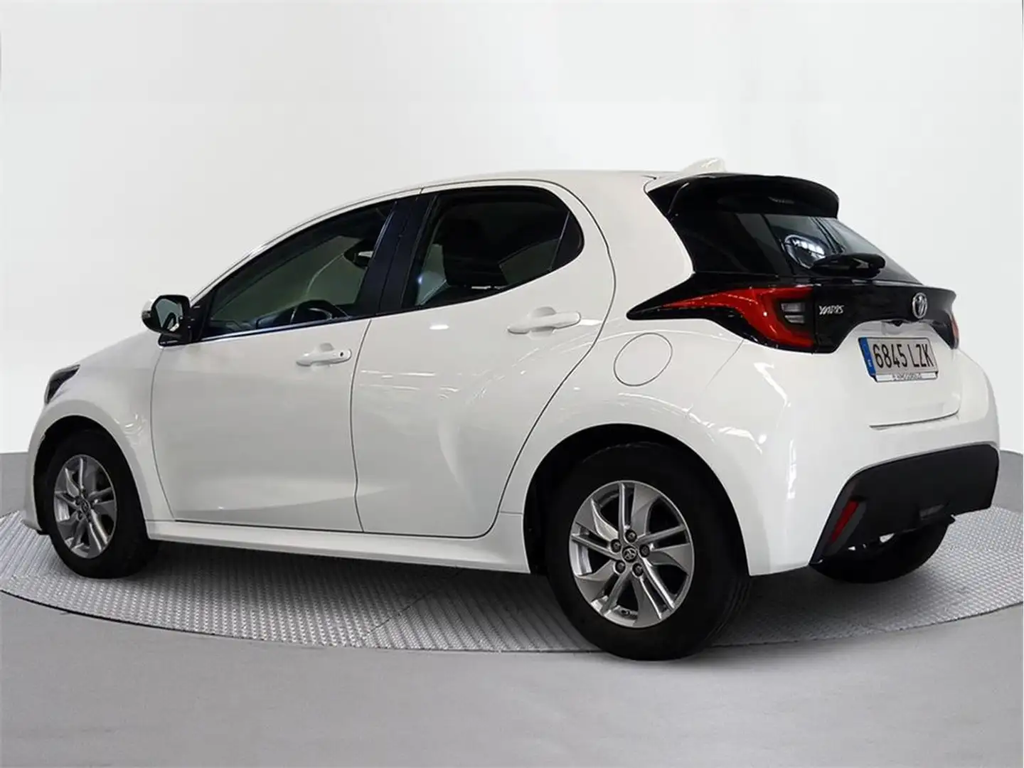 Toyota Yaris 125 S-Edition - 2