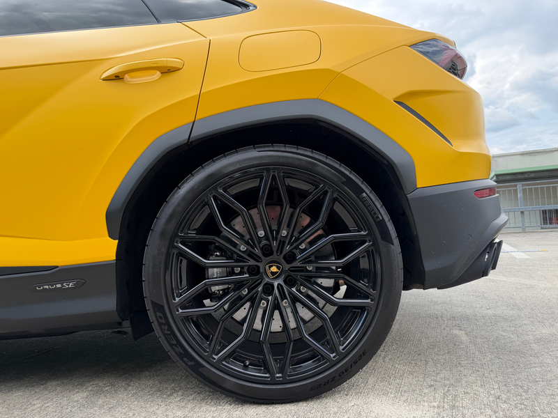 Lamborghini Urus Urus SE MASSAGE PANO B&O 23" MWST FULL PPF TOP! — photo 12