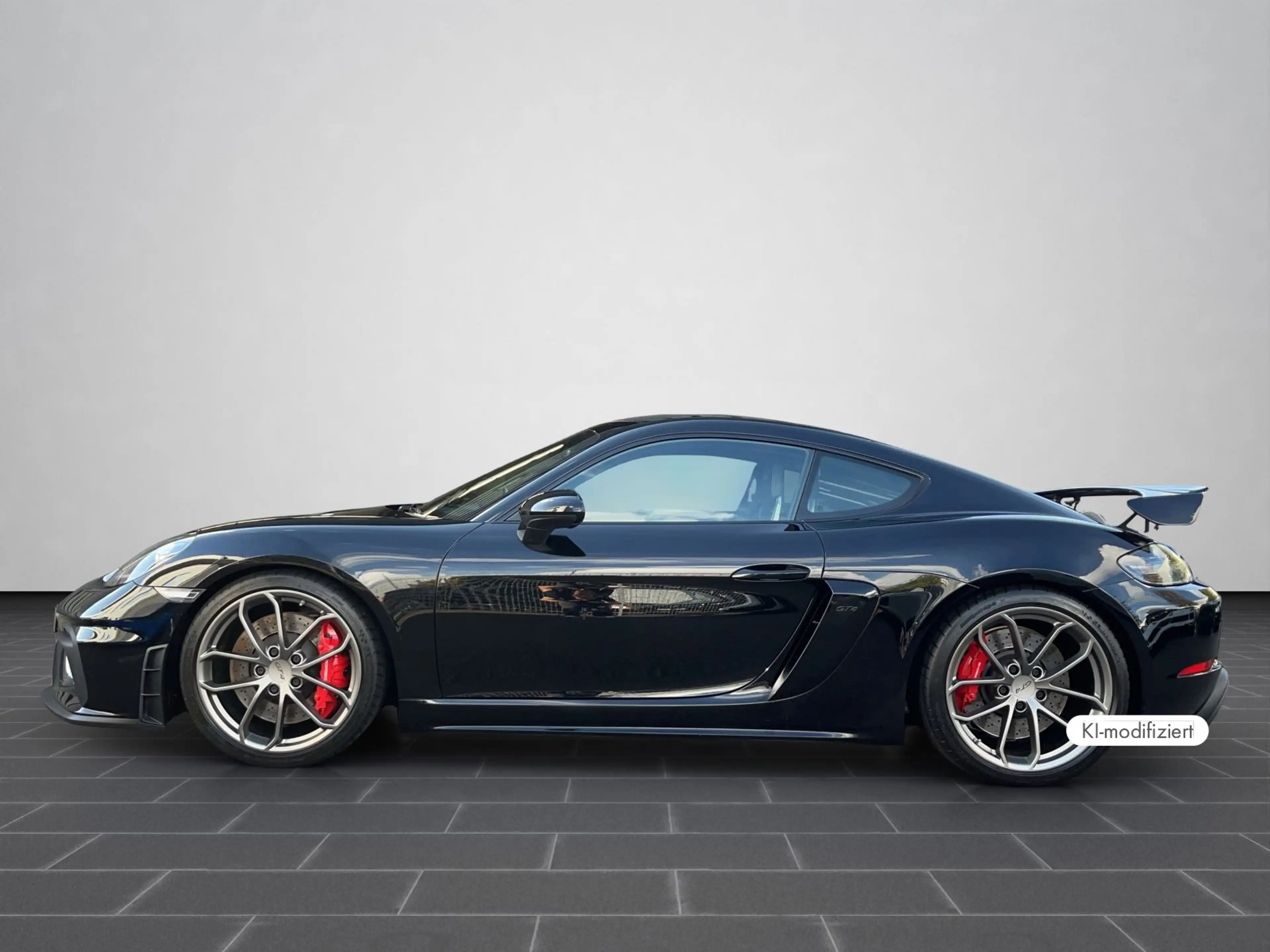 Porsche Cayman 718 GT4 — photo 2