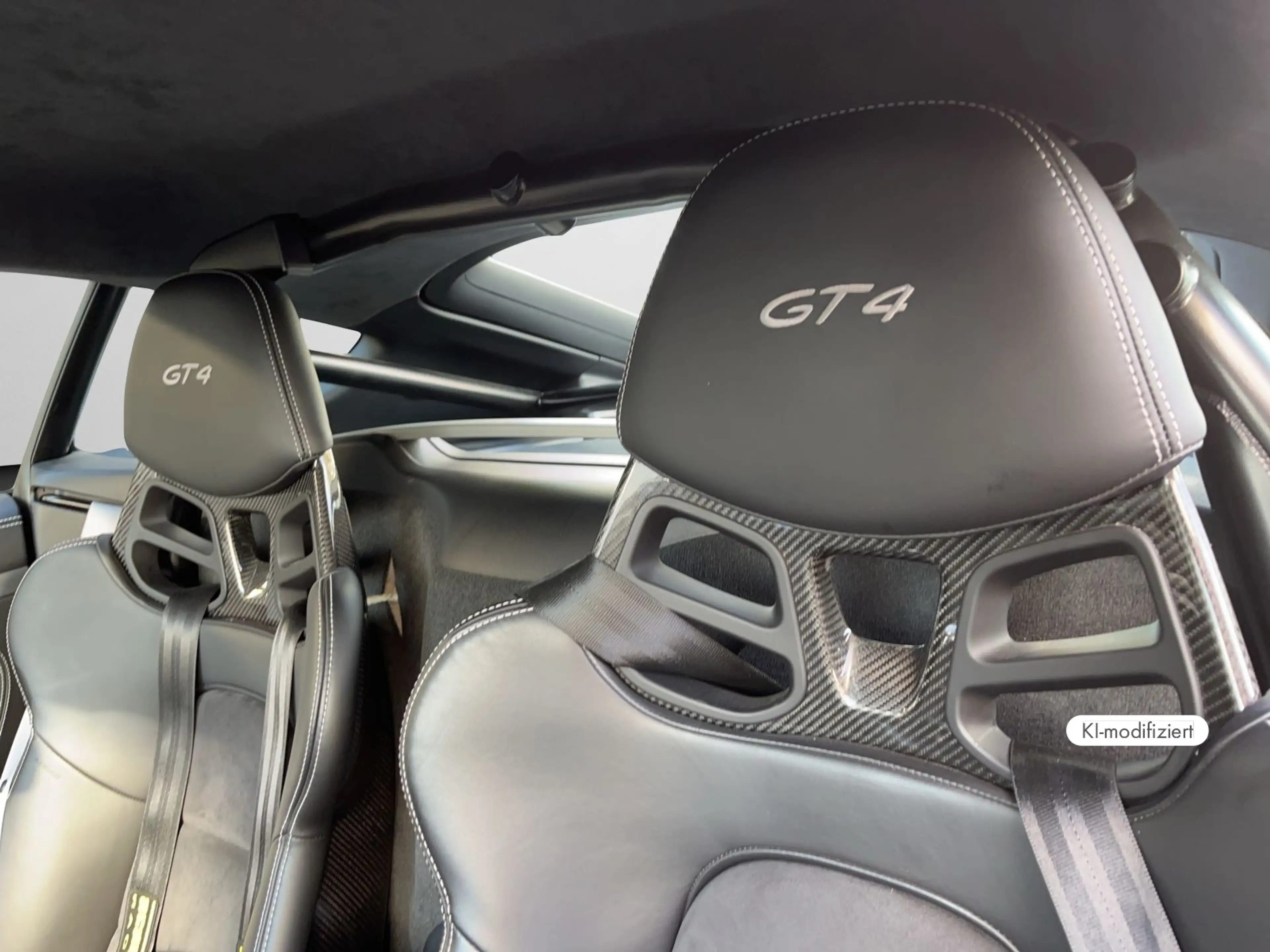 Porsche Cayman 718 GT4 — photo 11