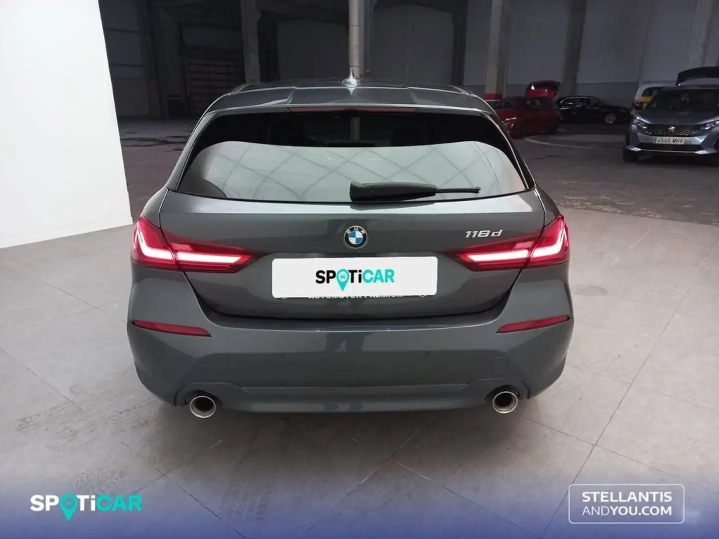 BMW 118 118d Gris - 2