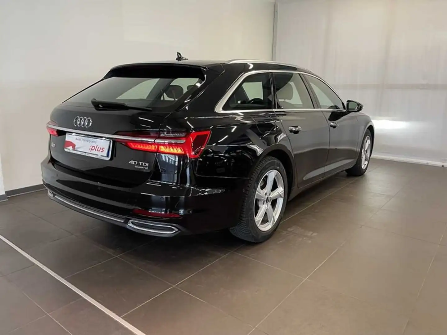 Audi A6 5ª serie Avant 40 2.0 TDI quattro ultra S tronic Nero - 2