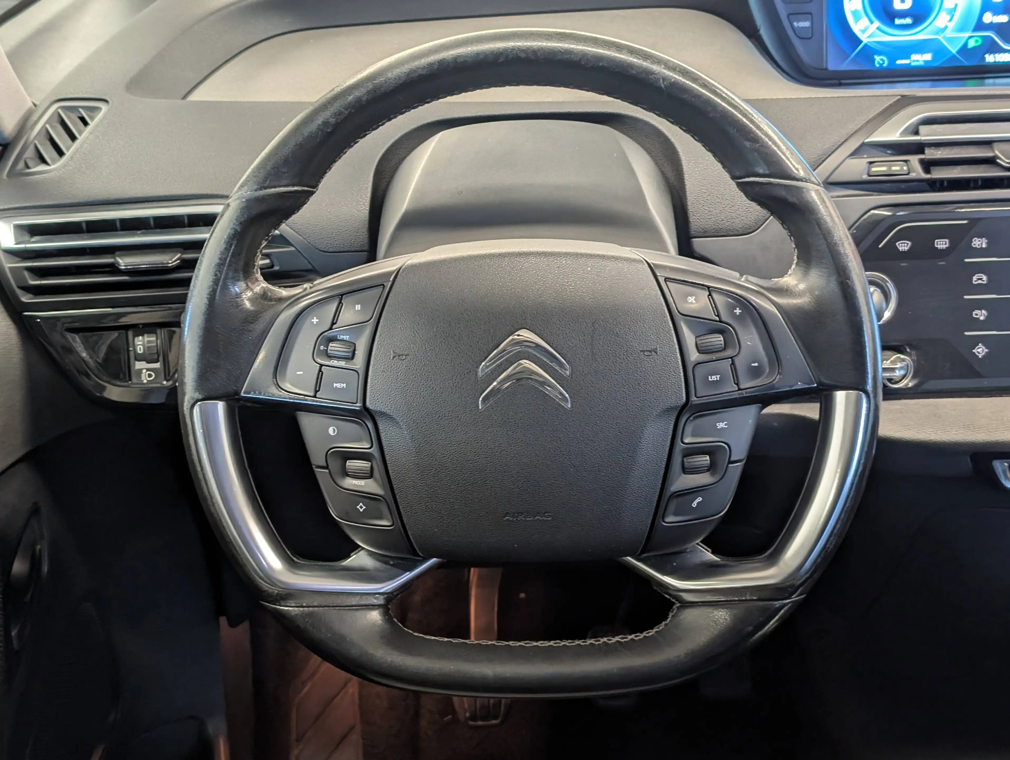 Citroen C4 Picasso 1.6BlueHDi *GPS-PARKING-CRUISE-BLUETOOTH* — photo 8