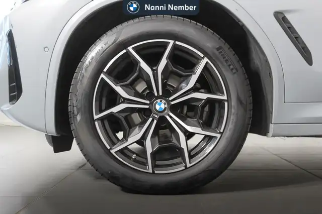 BMW X3 view 7